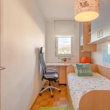Apartment Star